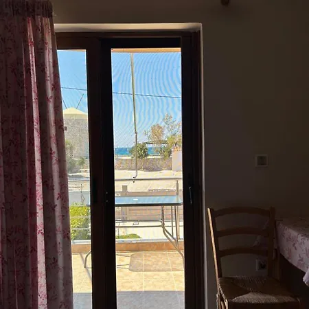 Dimitra Apartament *