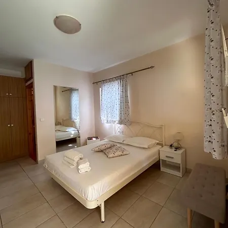 Dimitra Apartman