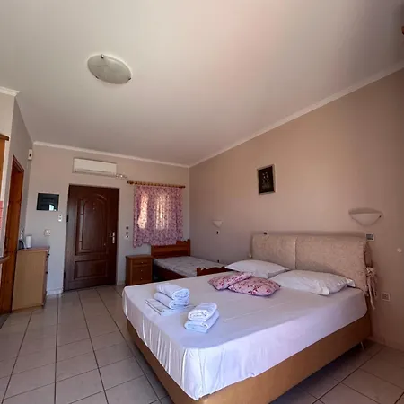Dimitra Apartment *