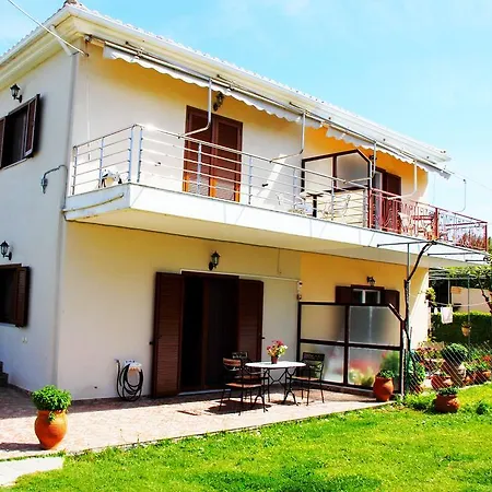 Apartament Dimitra *